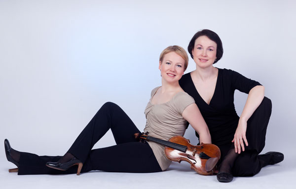 Duo Anna Tchinaeva + Natalia Sander